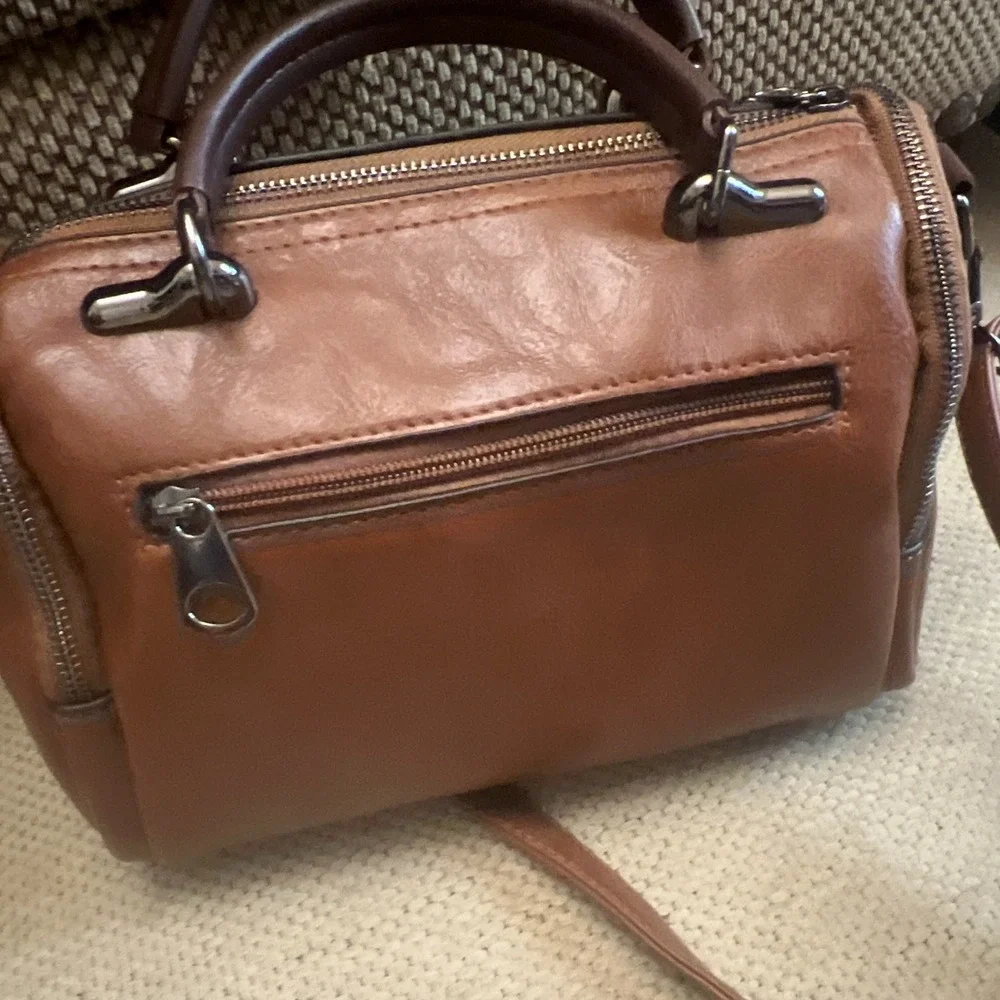 Tassel Shoulder Bag Large Brown Crossbody Purse Zipper & Strap Vegan Charms